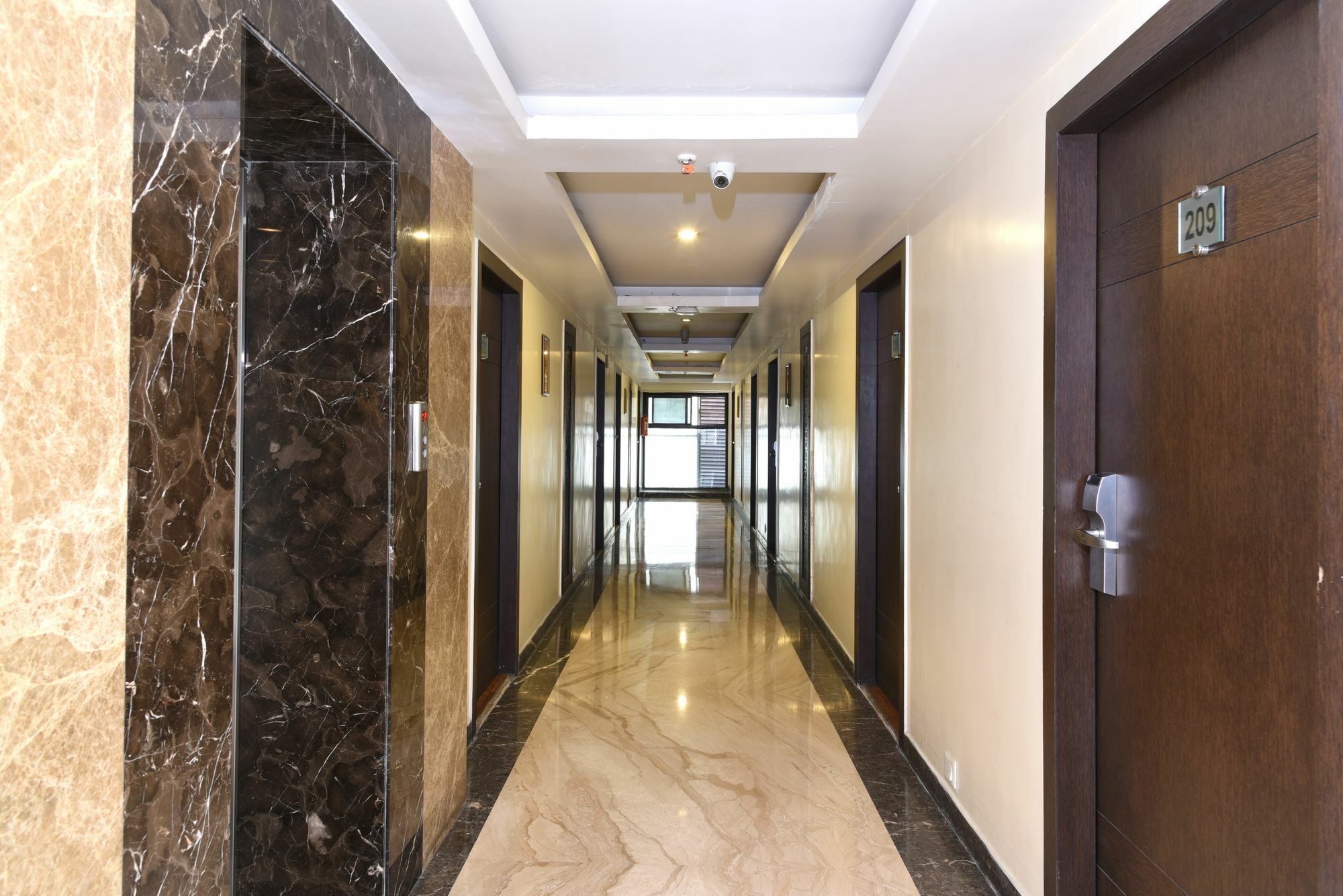 Treebo Trend Wood Bridge Hotel Hyderabad Exterior photo