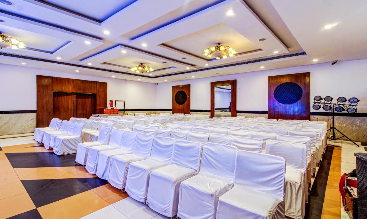 Treebo Trend Wood Bridge Hotel Hyderabad Exterior photo